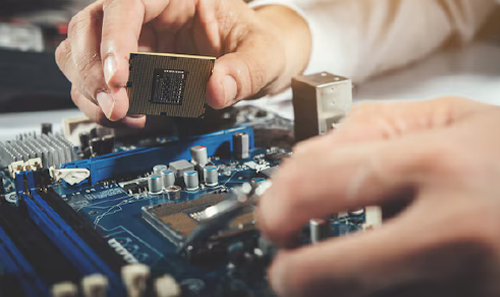 Manutenção de Hardware SKN TI